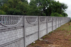 бетонный забор фото